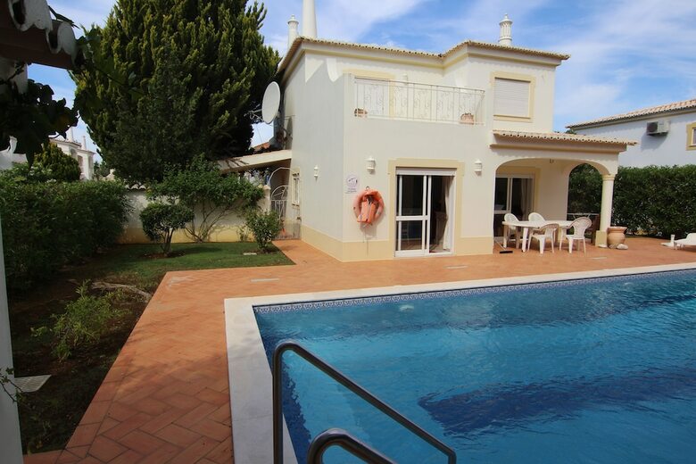Apartamentos V4 Vila O�sis