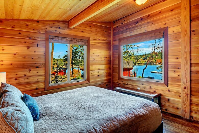 Hotel Snug Harbor Resort