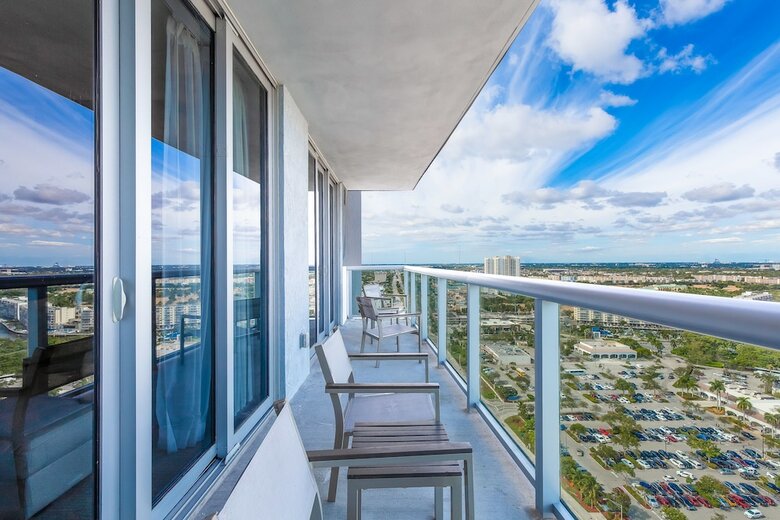Private Ocean Luxury Condos At Beachwalk