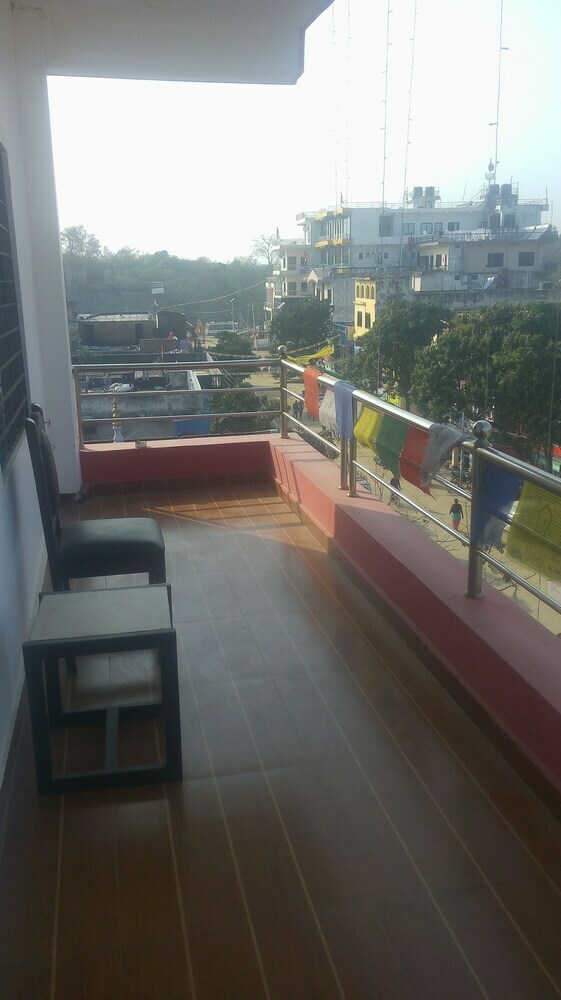 Hostal Jatak Guest House