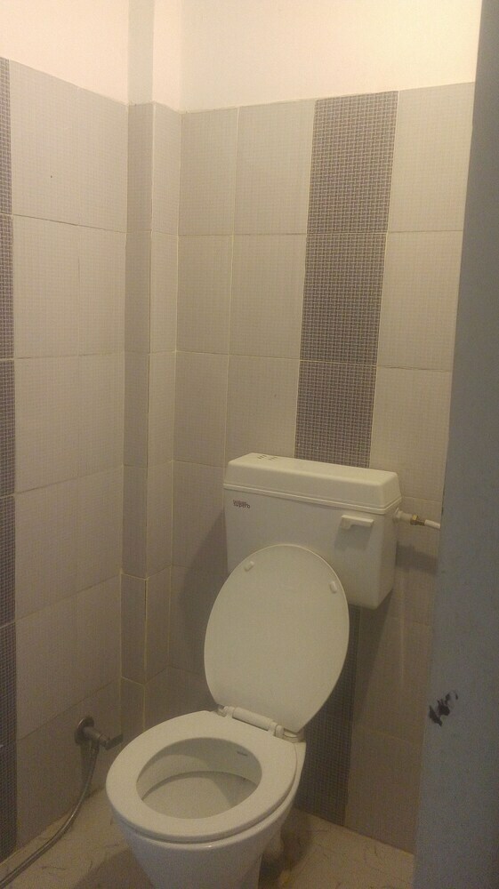 Hostal Jatak Guest House
