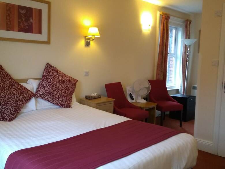 Angus Hotel