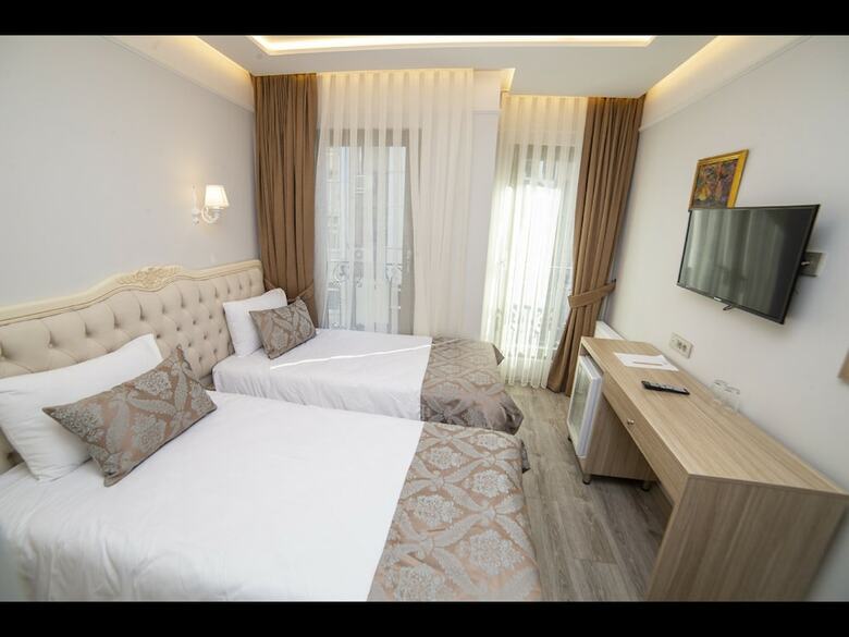 Hhk Hotel Downtown
