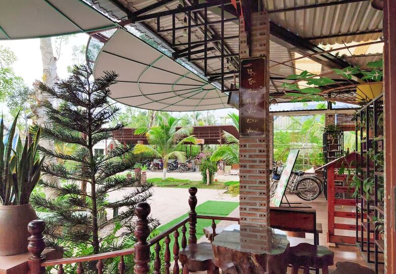 Hotel Bungalows Bai Vong