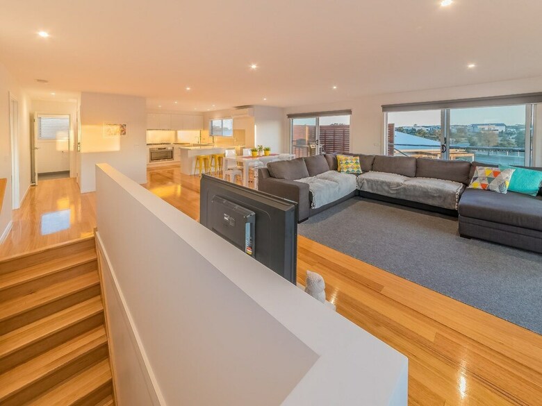 7 Boardwalk Lakeside In Cowes