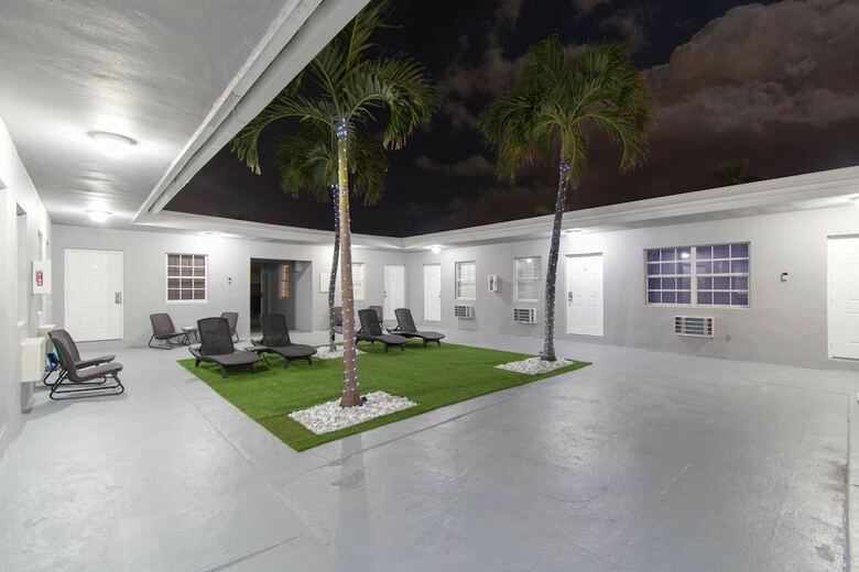 Apartamentos Chic 1 Br W/ Parking Space & Walk To The Beach #6