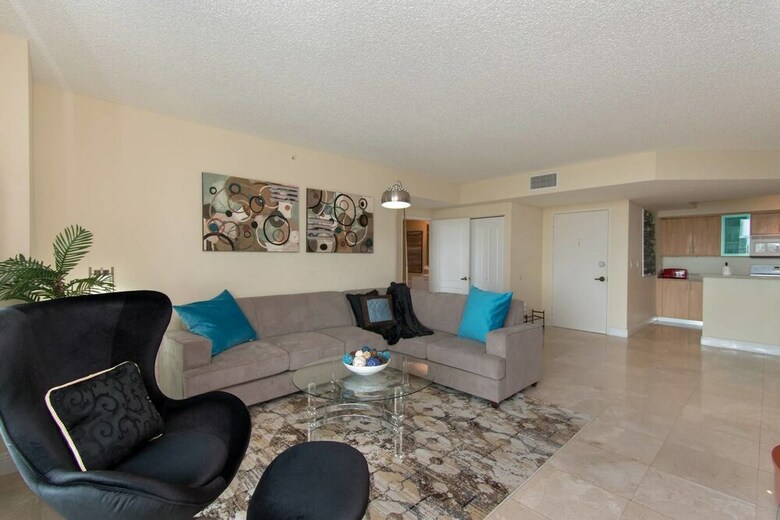 Apartamentos Stylish Modern 2bd/2bth Apt. Min To Beach