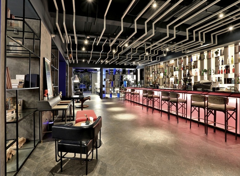 Hangzhou Vline Hotel