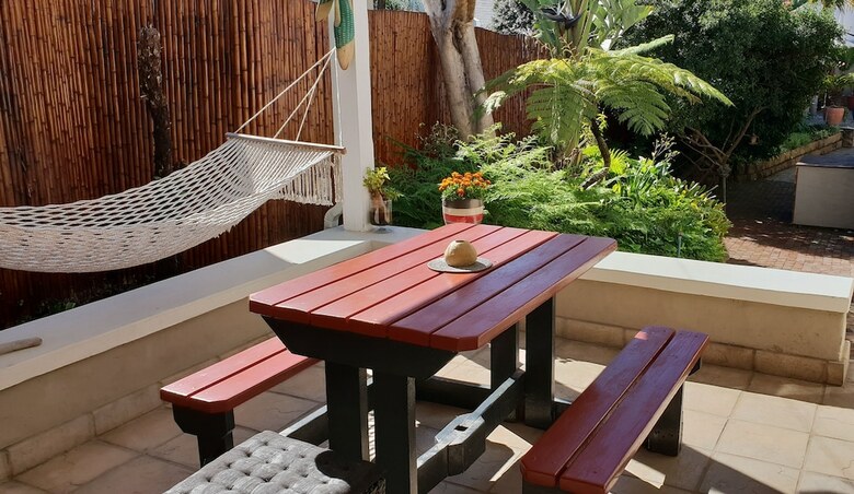 Hotel African Breeze Guest House