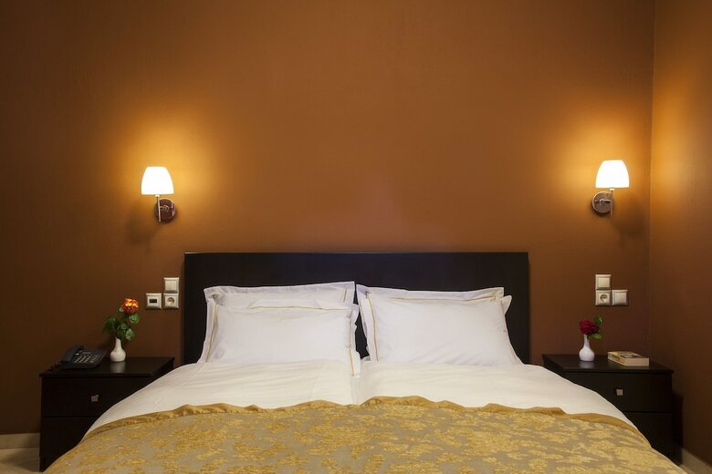 Meteoritis Hotel
