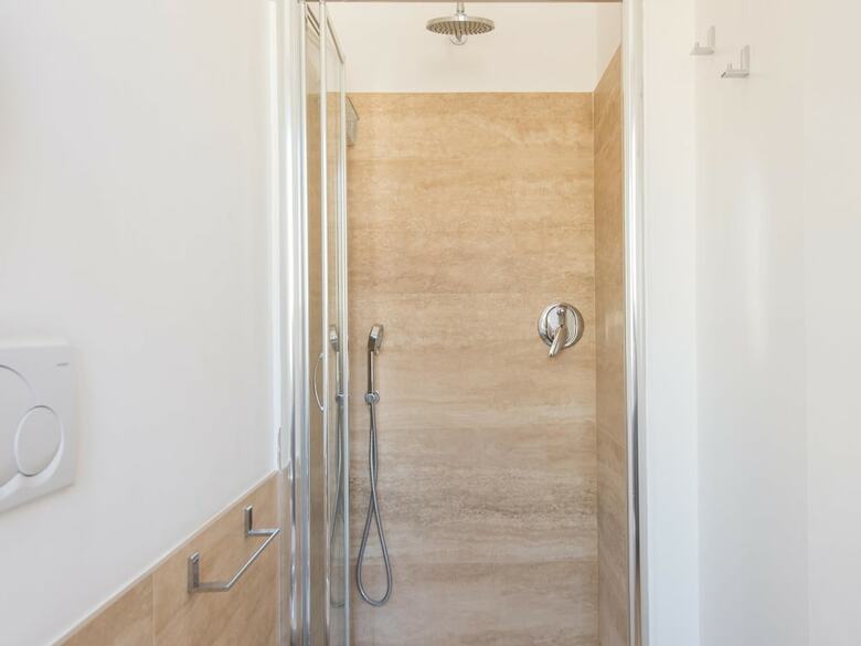 Rsh Trevi Fountain Luxury Apartment