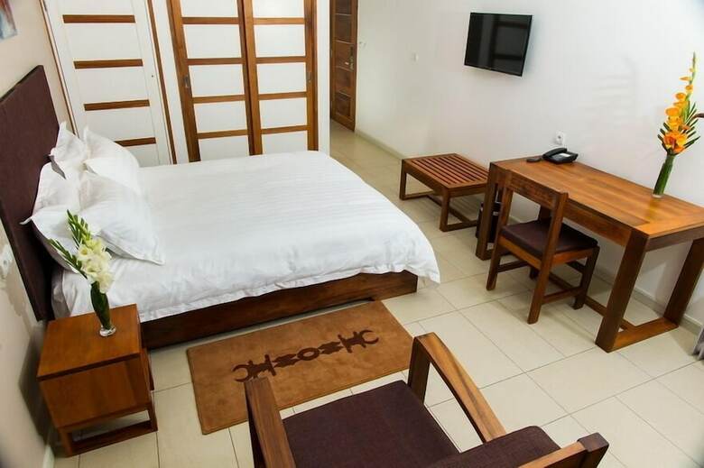 Plumeria Hotel
