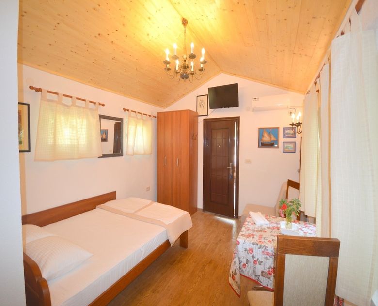 Hotel Lazzaro Apartments