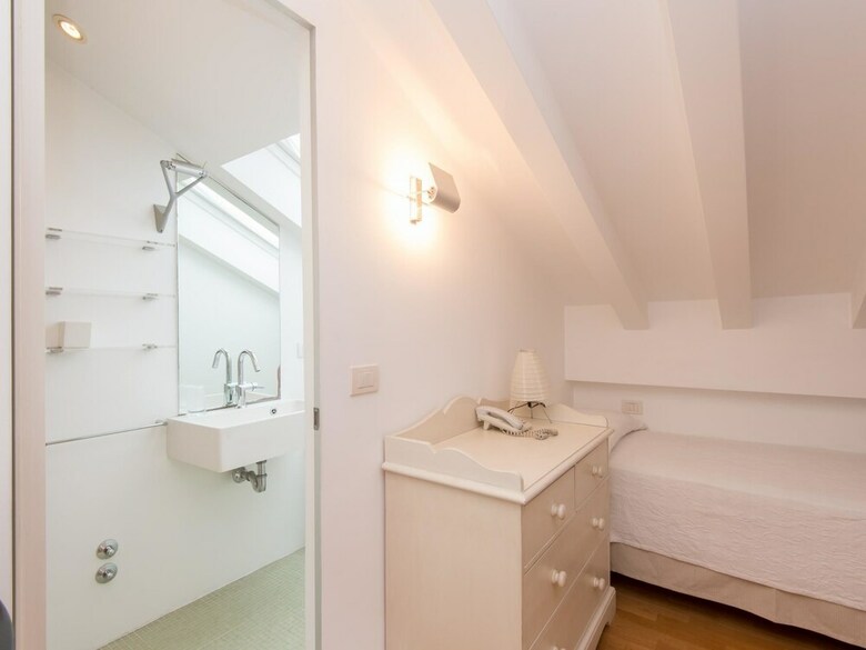 Rsh Lucina Design Terrace Apartment