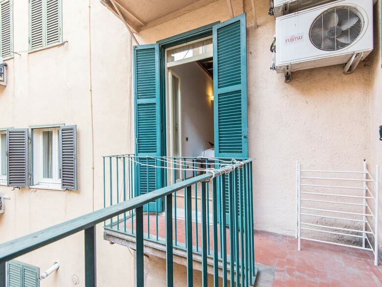Rsh Trevi Fountain Apartment 2