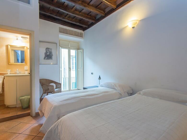 Rsh Trevi Fountain Apartment 2