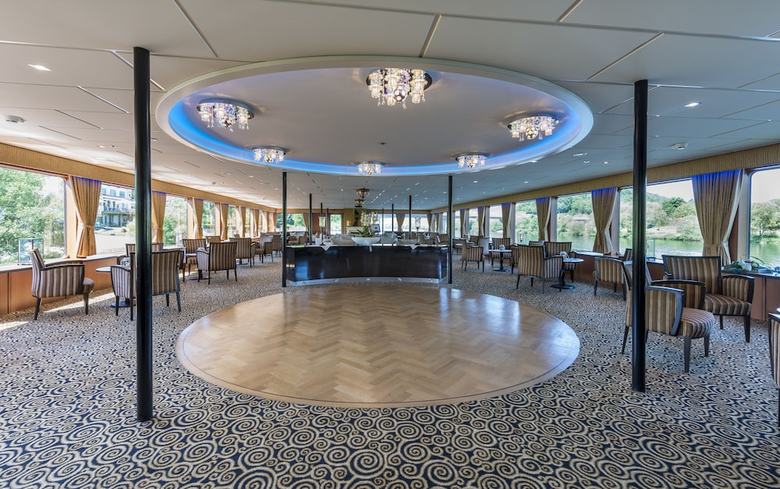 Hotel River B�r
