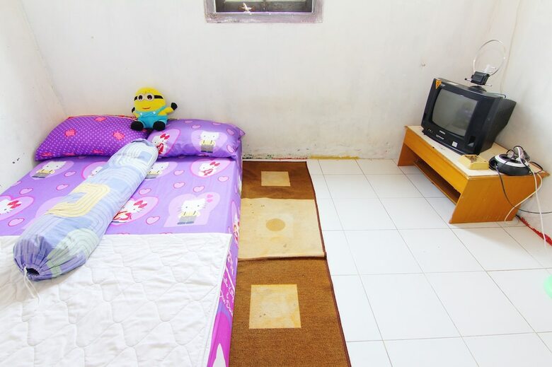 Hotel D'angkring Wisma Sarjana