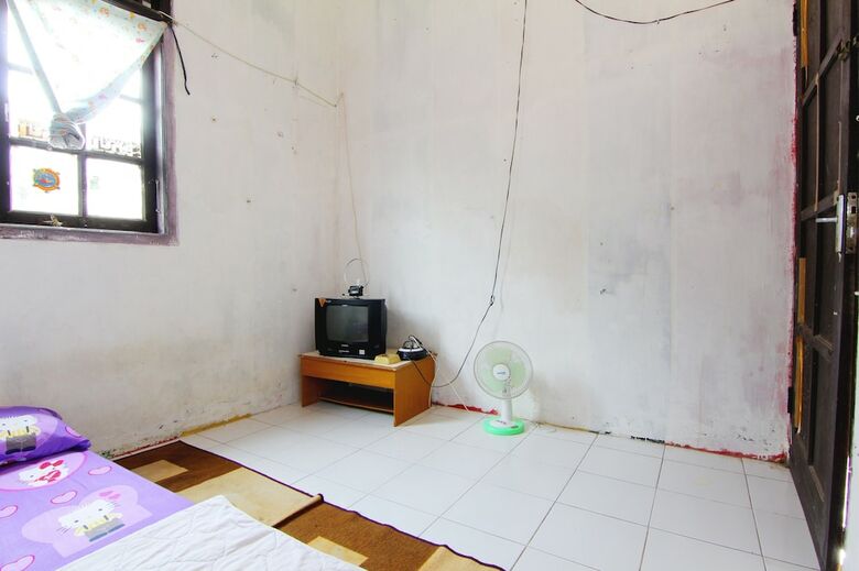 Hotel D'angkring Wisma Sarjana