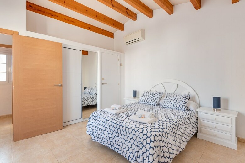 Villa Caryana I