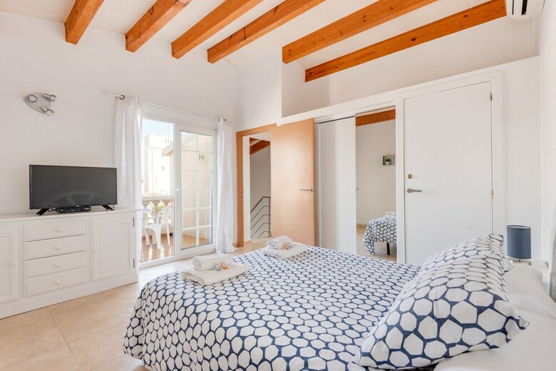Villa Caryana I