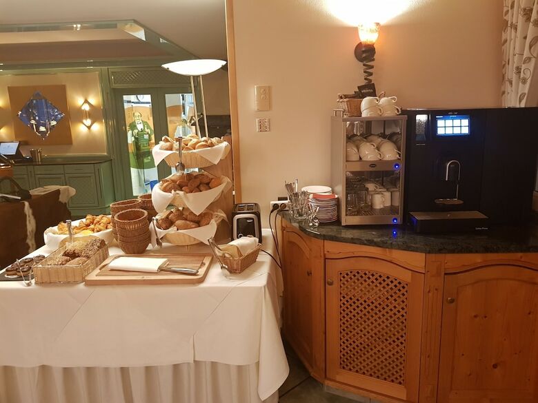 Wellness- & Genusshotel Weisser B�r