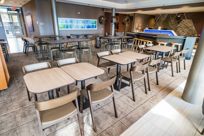 Hotel Springhill Suites By Marriott Newark Fremont
