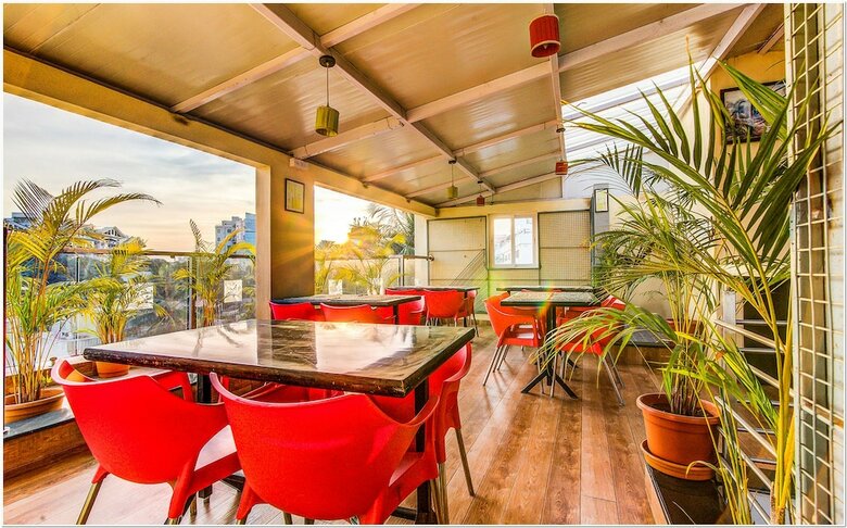Hotel Fabexpress Neema Residency
