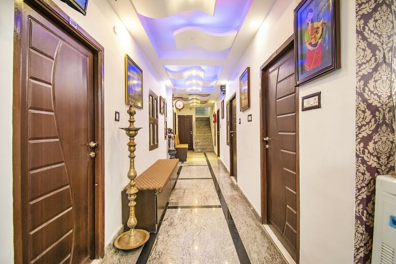 Fabhotel St Thomas Inn