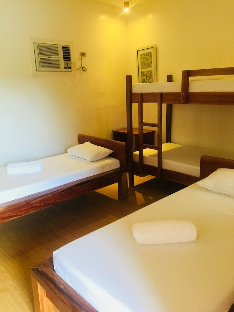 Hotel Parklane Bohol Resort And Spa