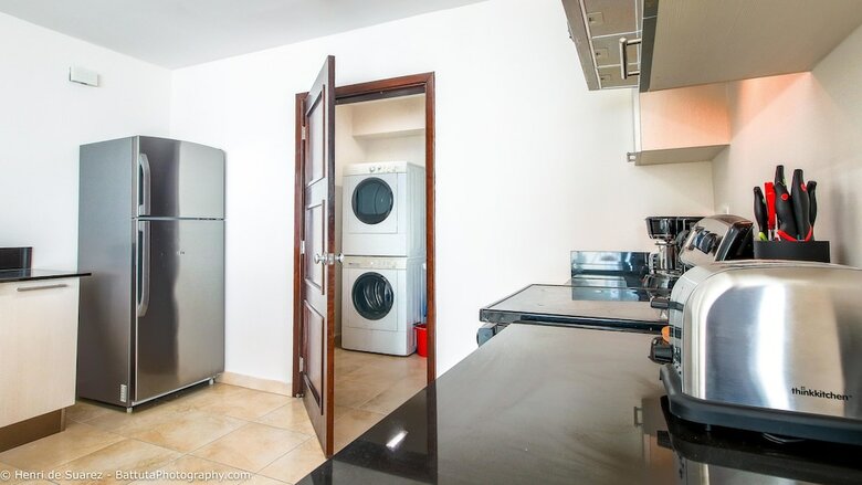 Modern Apartment In Costa Del Este