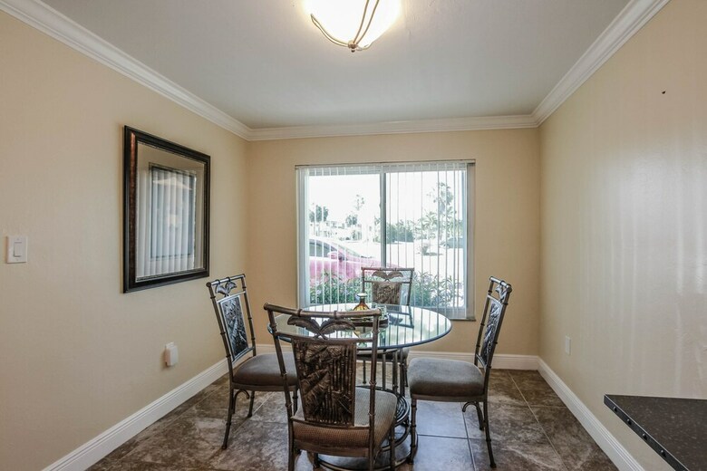 Seatuit Condominiums With Boat Slip