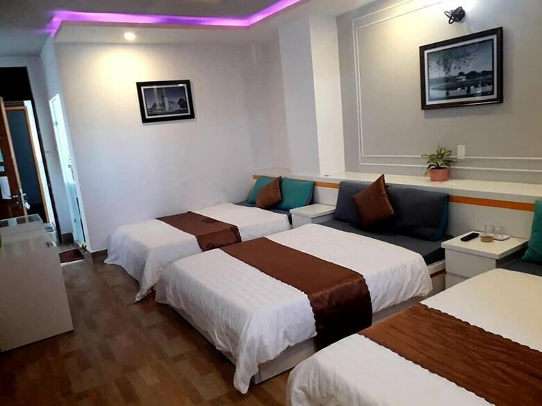 Minh Quan Hotel