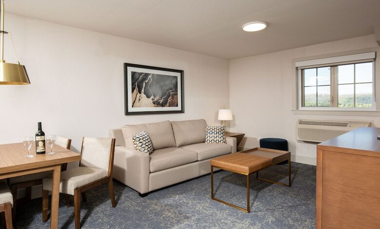 Pomeroy Hotel Fort Mcmurray