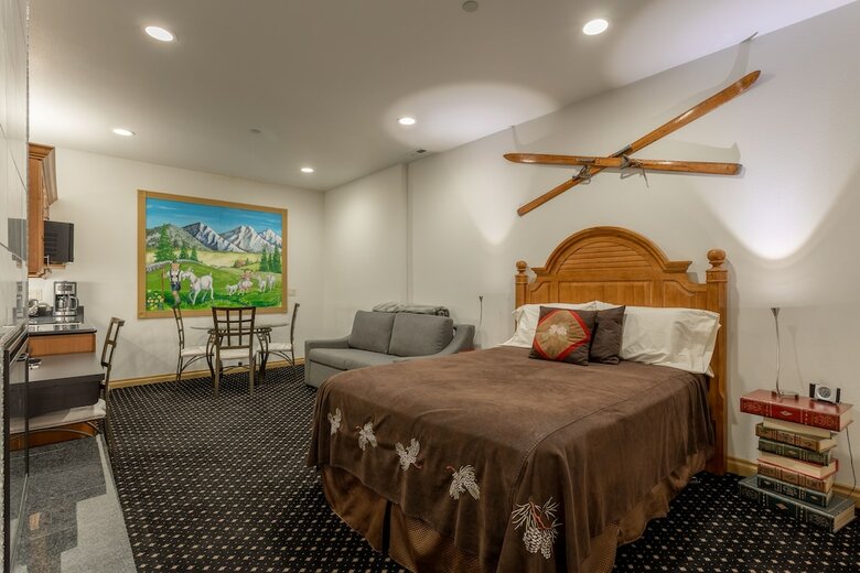 Hotel Alpen Dorf Pension