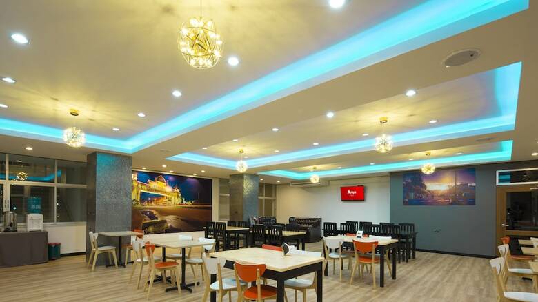 Araya Hotel