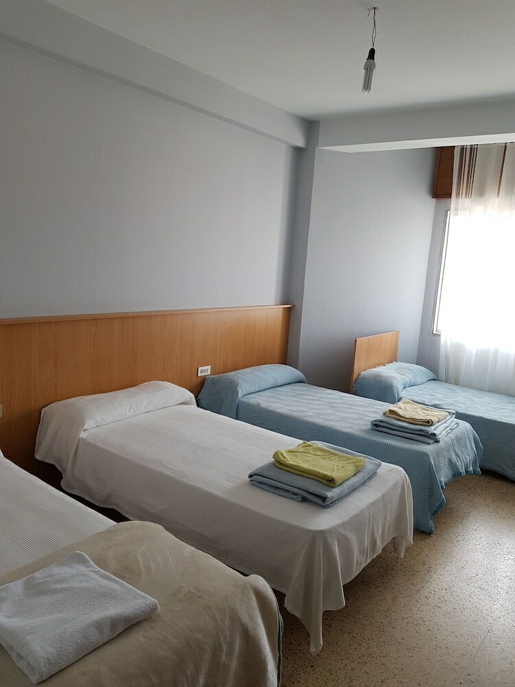 Hostal Albergue Turistico Silleda