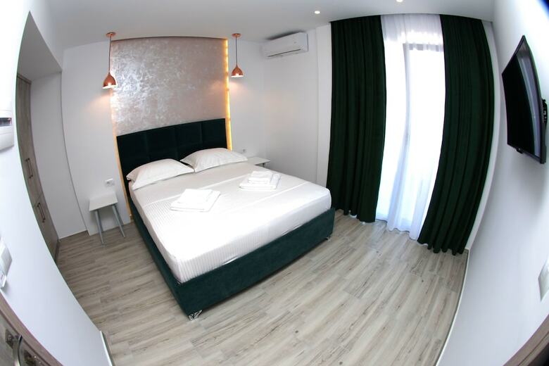 Hotel Kuburi