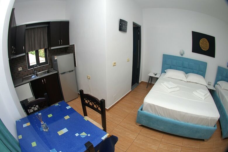 Hotel Kuburi