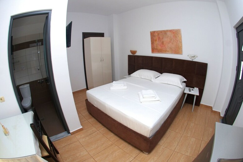 Hotel Kuburi