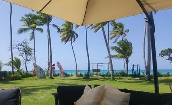 Hotel Costa Las Ballenas