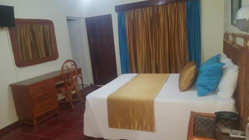Calypso Beach Hotel