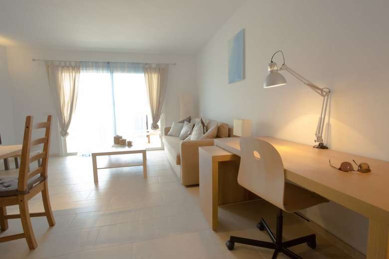 Apartamentos Residencial Teguisol