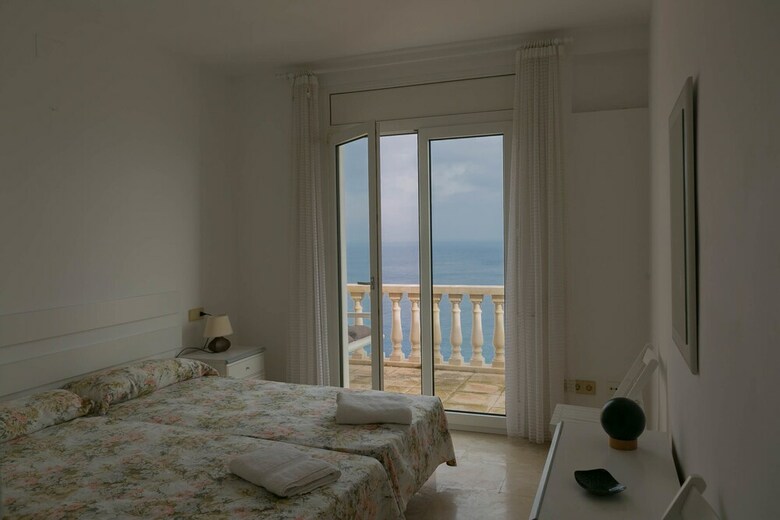 Apartamentos Sa Nau