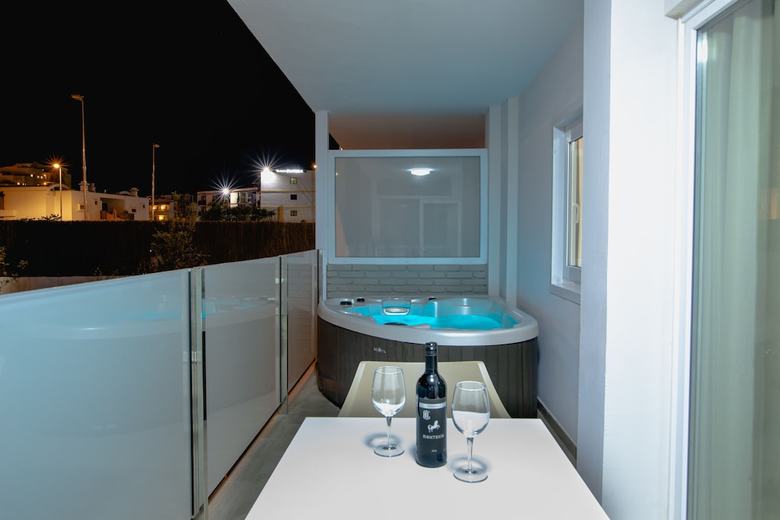 Hotel Hl Suites Nardos - Only Adults
