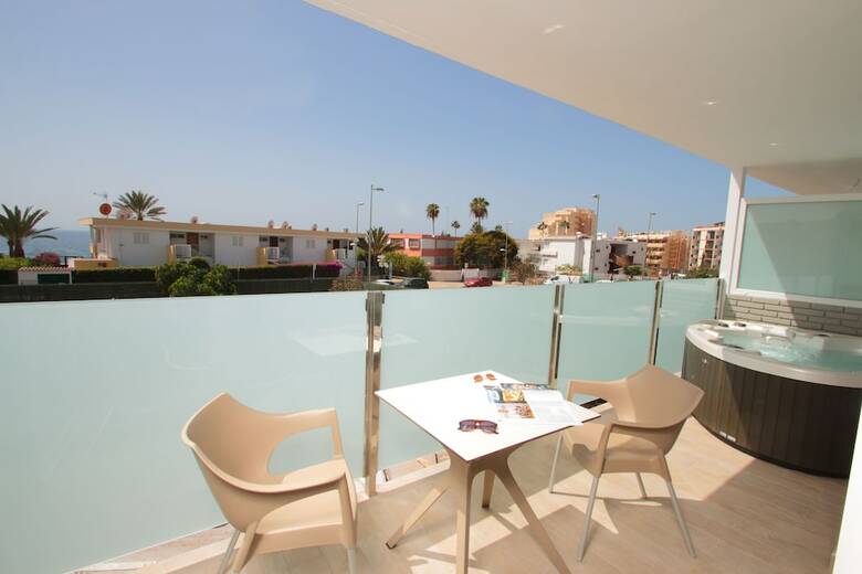 Hotel Hl Suites Nardos - Only Adults