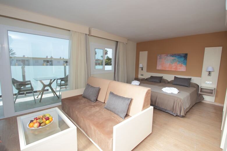 Hotel Hl Suites Nardos - Only Adults