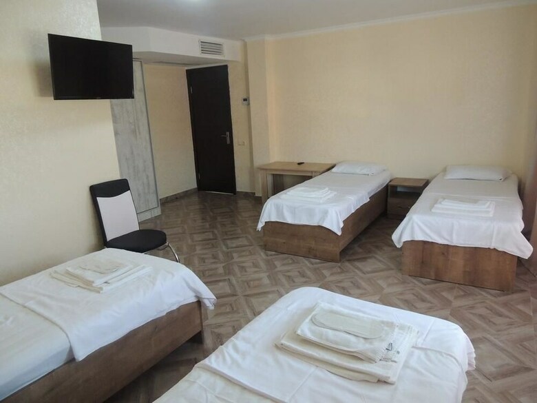 Hotel Batomi