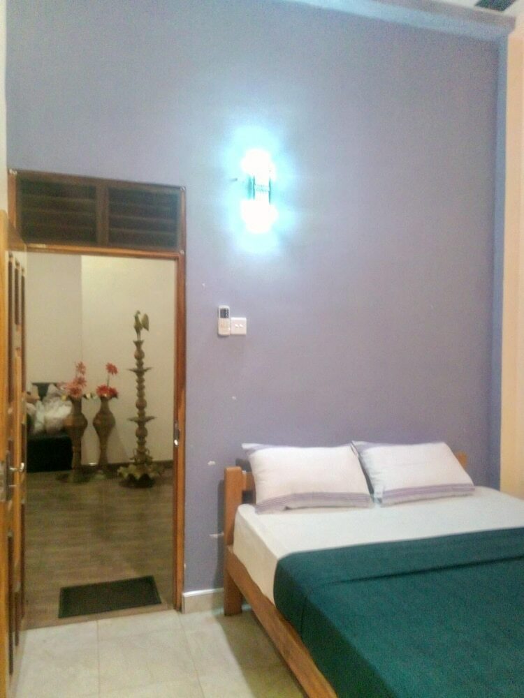 Bed & Breakfast Orchid Yala Resort