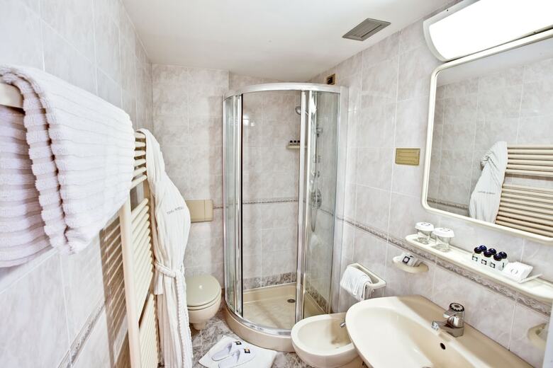 Hotel Continental - Tonellihotels